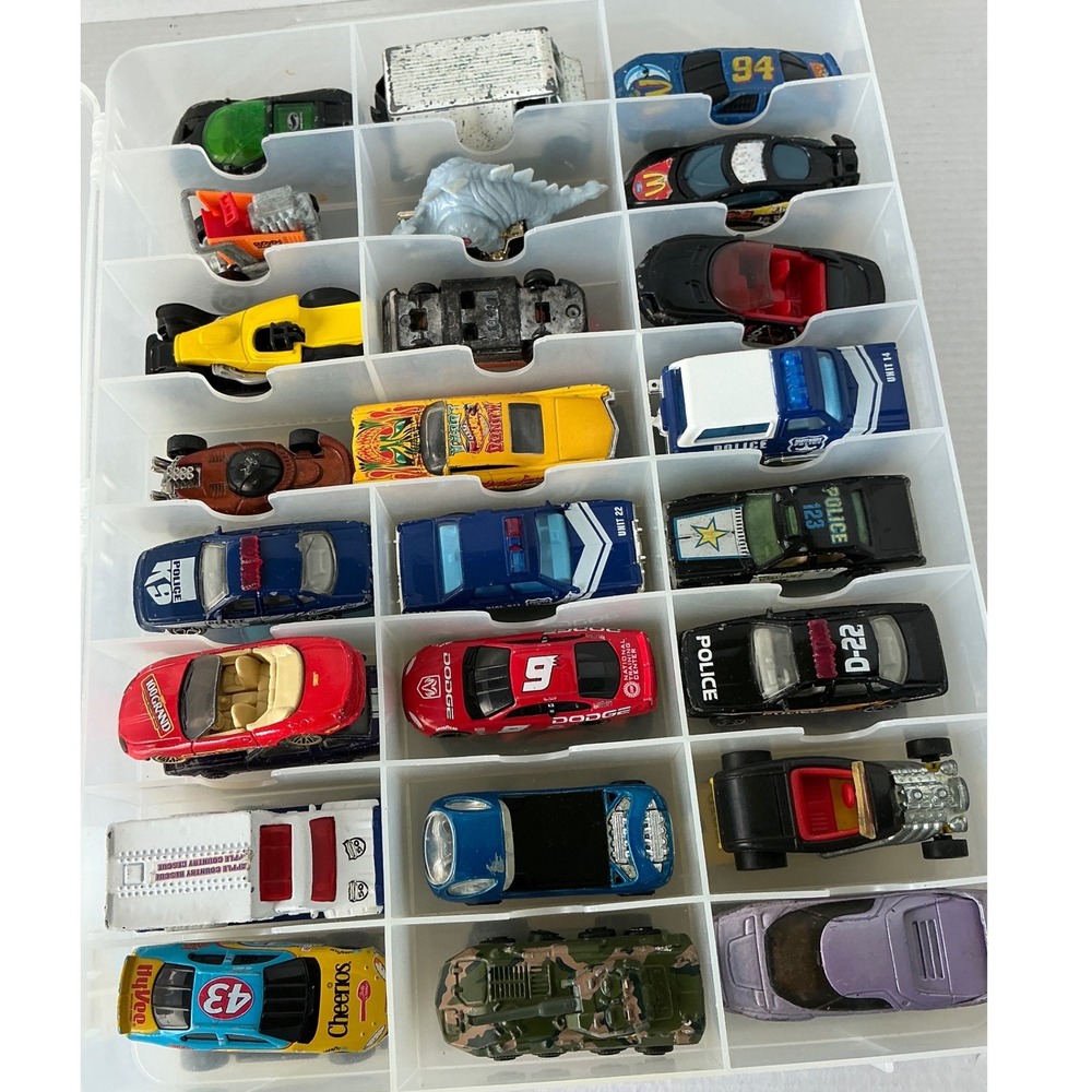 Vintage Matchbox Hot Wheels Diecast Car Lot 48 Cars Carry Case Mixed Collection